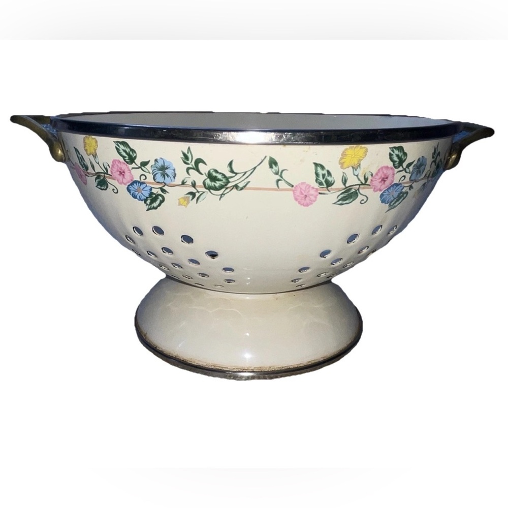 vintage enamelware colander features a charming floral vine